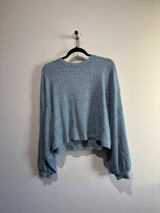 Soft, mid-length sweater - light blue