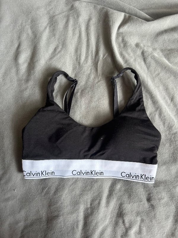 Calvin klein toppur
