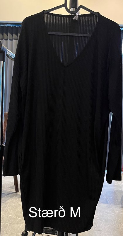 Langermakjóll svartur