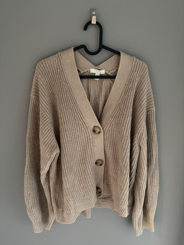 Hneppt peysa brún H&M