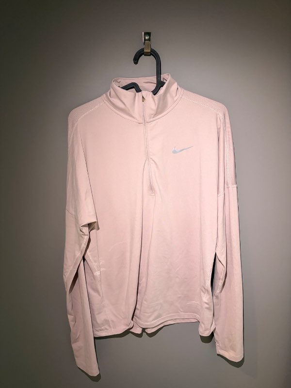 Nike hálfrennd bleik