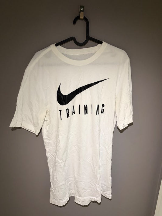Hvítur nike bolur