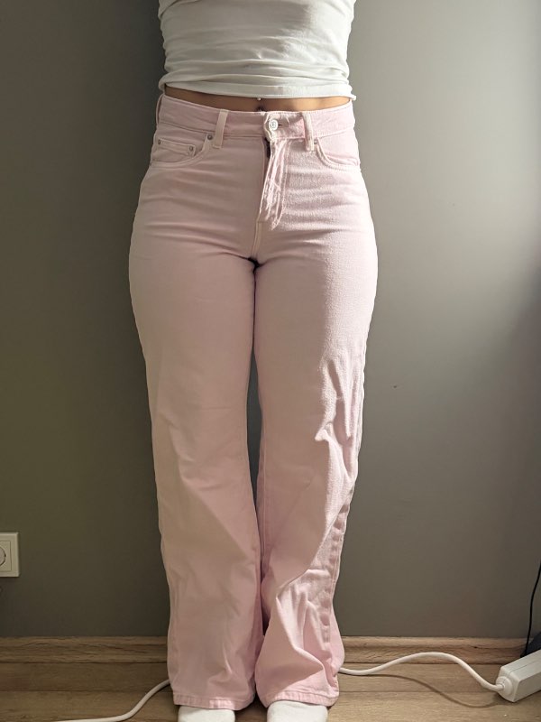 Bleikar gallabuxur Gina Tricot
