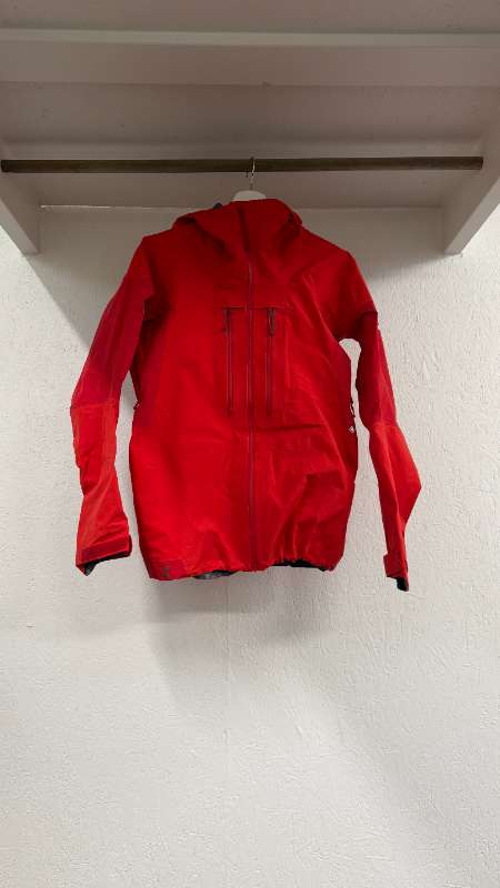 Berghaus Gore-Tex fjallajakki