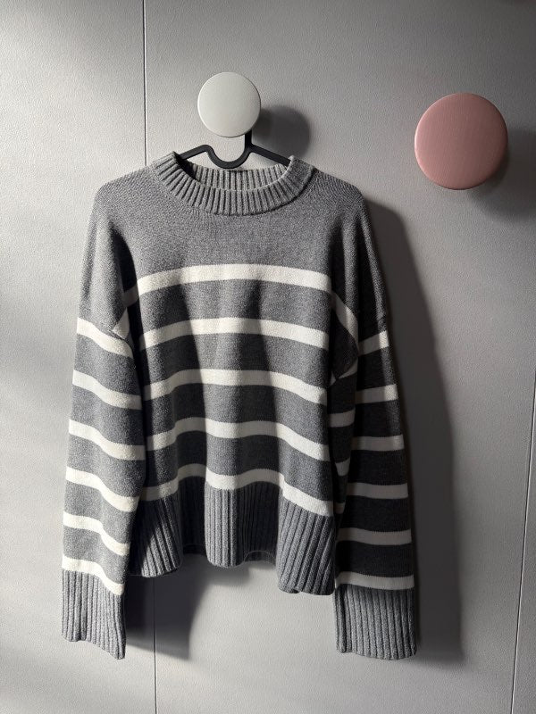 H&M röndótt peysa