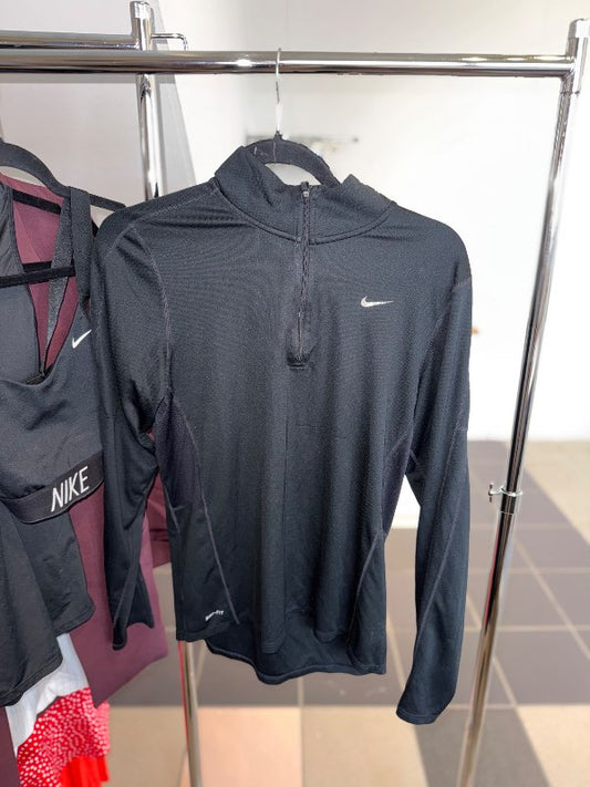 Nike þunn hlaupapeysa