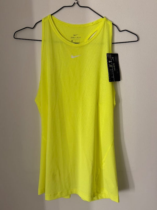 Gulur Nike íþróttabolur