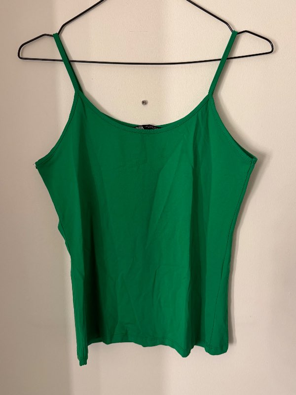 Grænn ZARA hlýrabolur