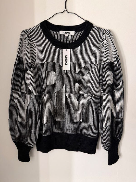 DKNY peysa