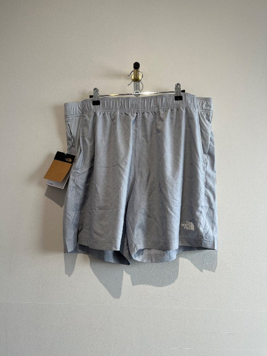 north face stuttbuxur