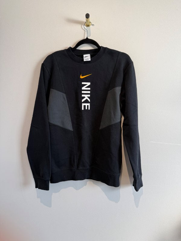 Nike peysa