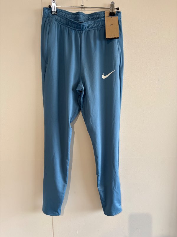 Nike buxur