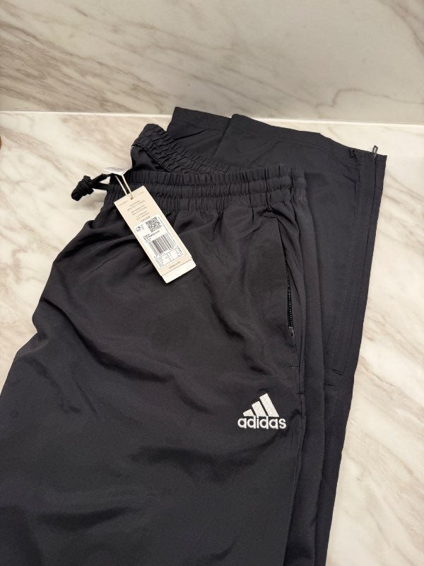 Adidas iþrottabuxur nýjar