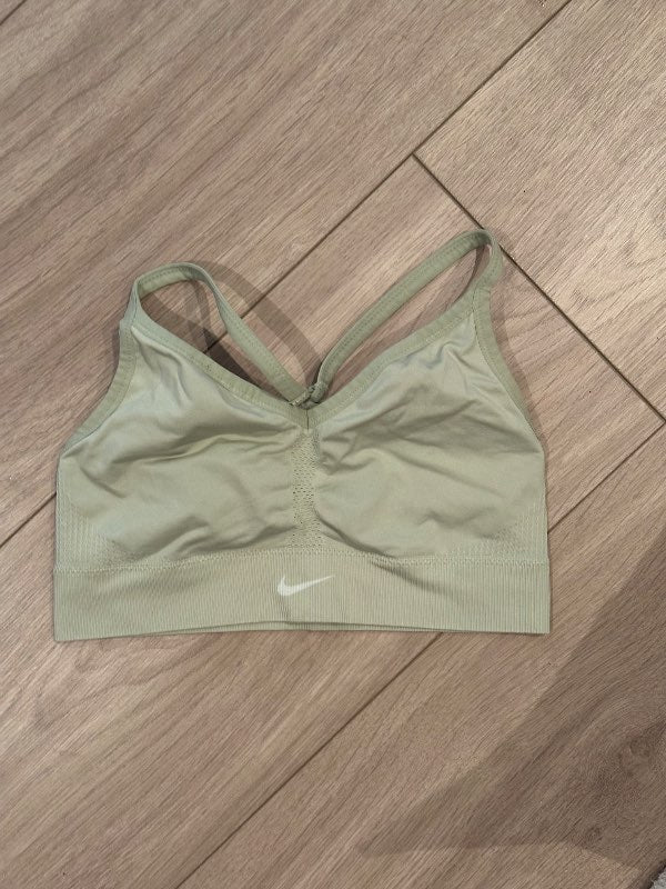 Nike toppur grænn