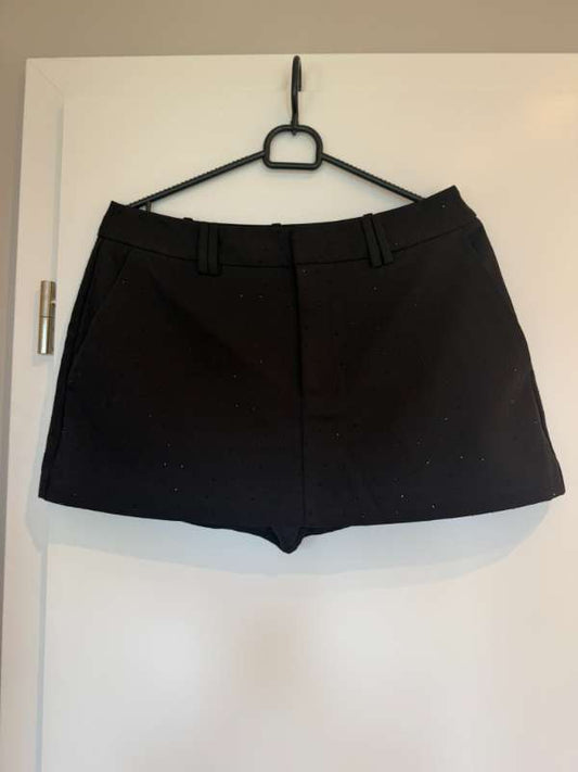 Stradivarius svart/glimmer stuttbuxnapils