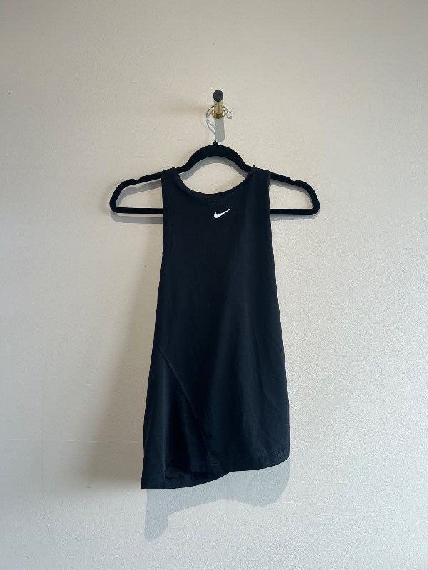 ónotaður nike bolur