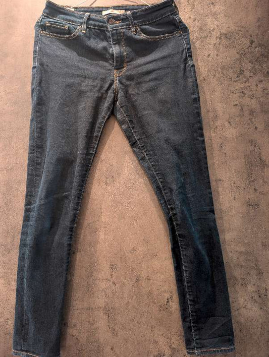 D Levi'S buxur
