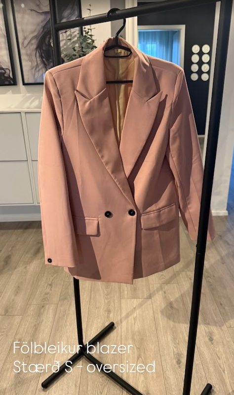 Pale pink blazer