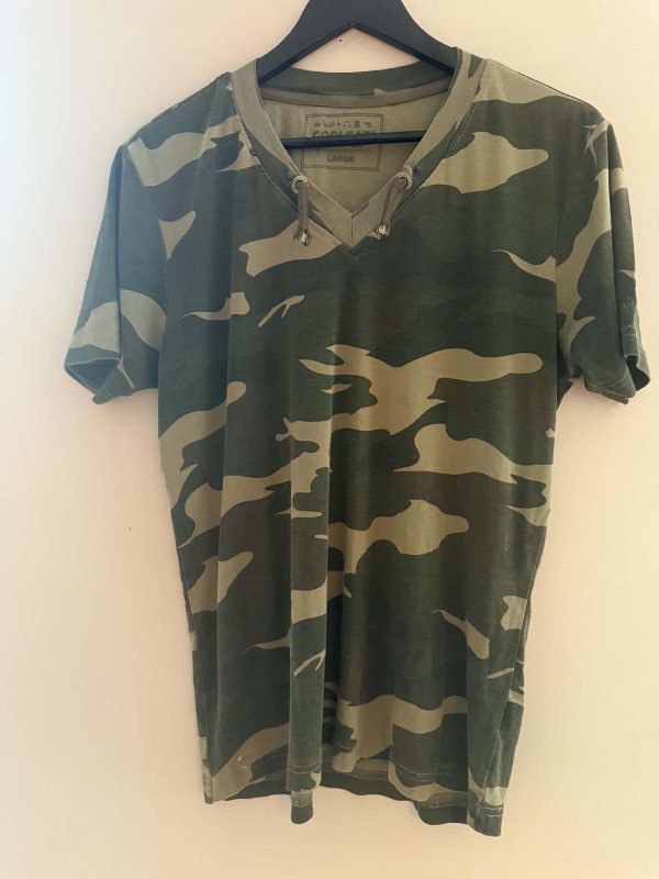 Cool cat army T-shirt