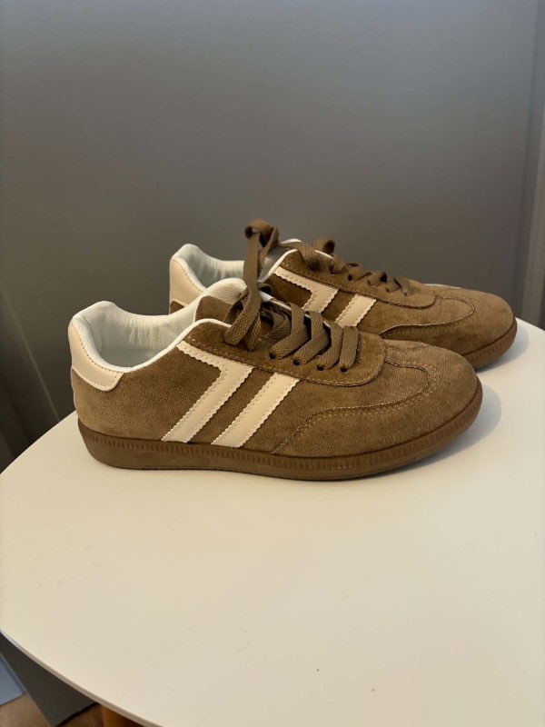 Brown shoes