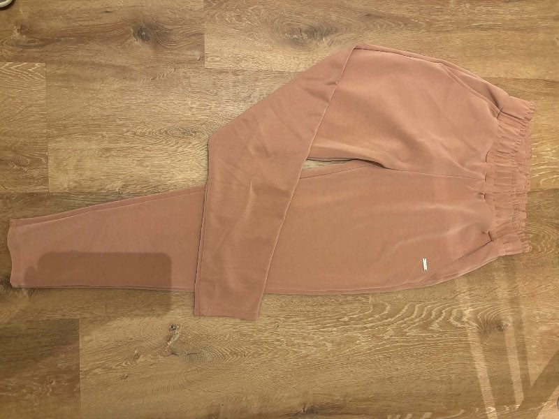 Pink pants