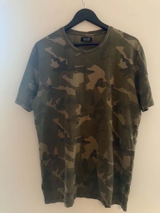 Zara man army  T-shirt