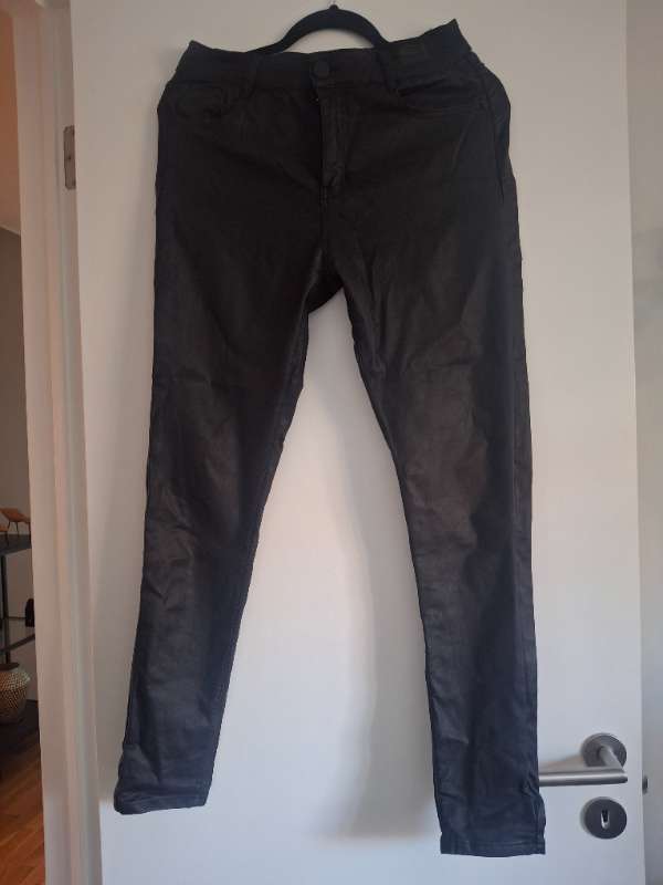 Coated buxur