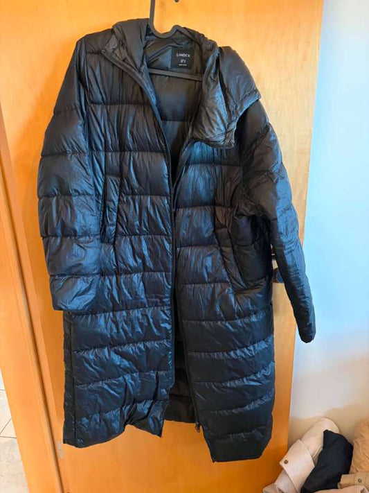 Lindex síð úlpa
