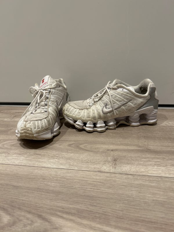 Nike shox