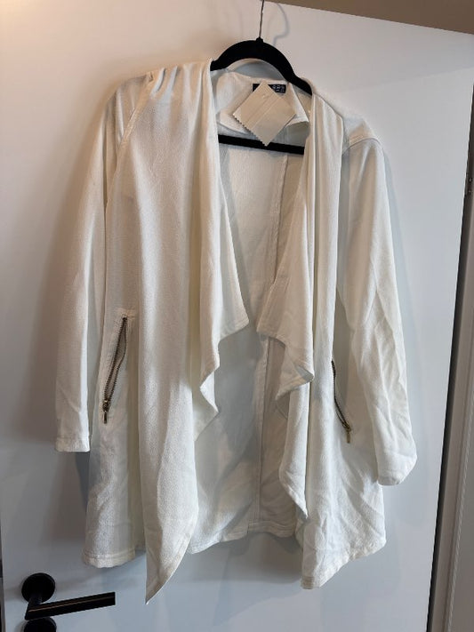 Hvítur primark jakki