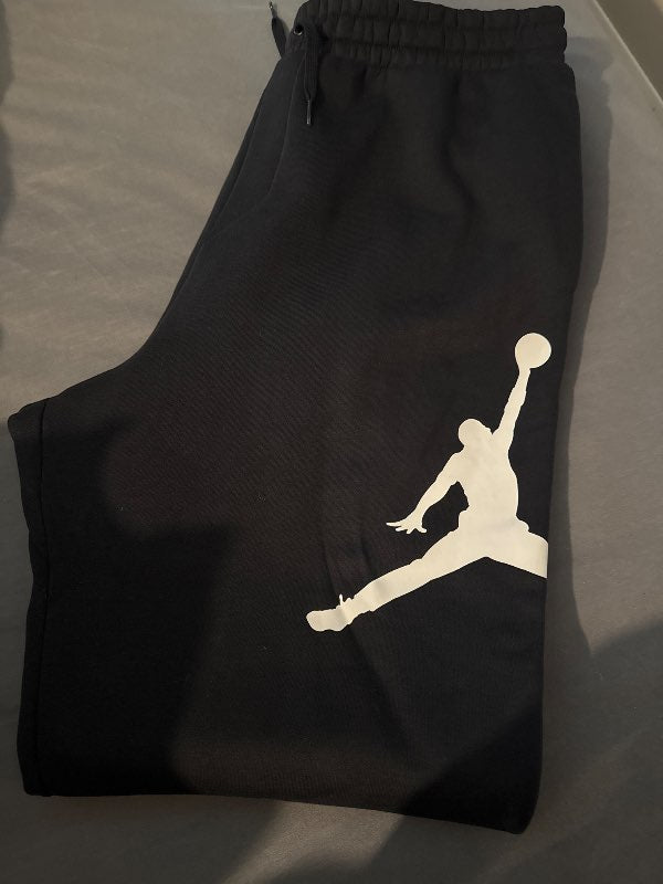 T- nýjar jordan buxur