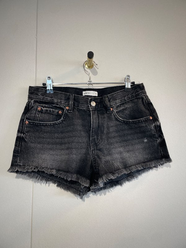 Gina tricot gallastuttbuxur