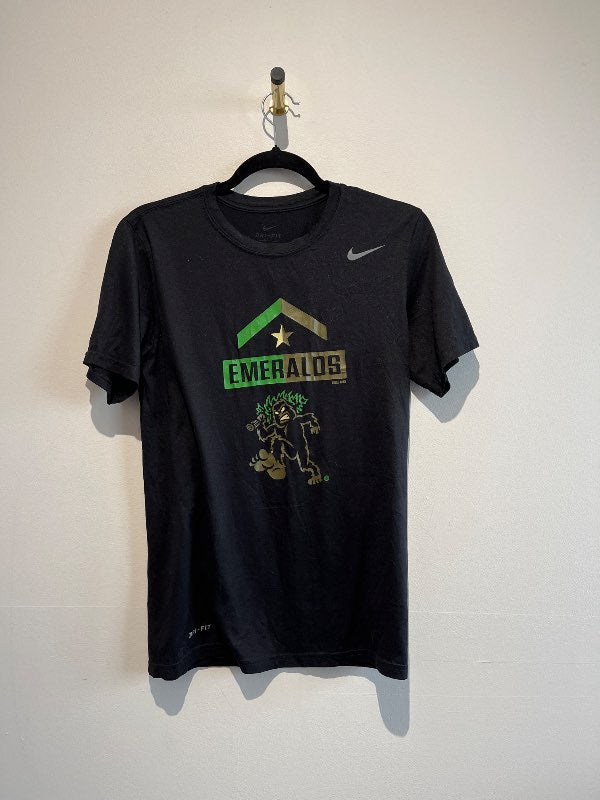 Nike stuttermabolur