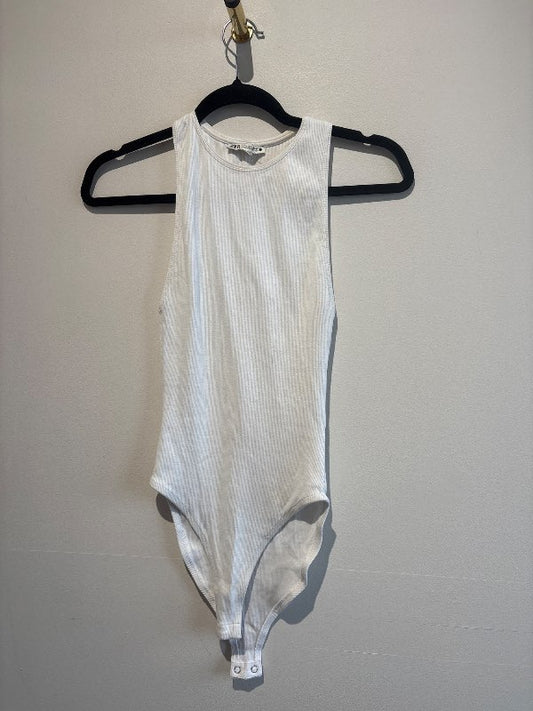 zara hvit samfella