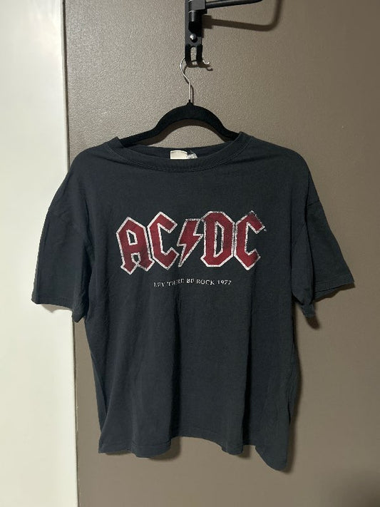 ACDC bolur