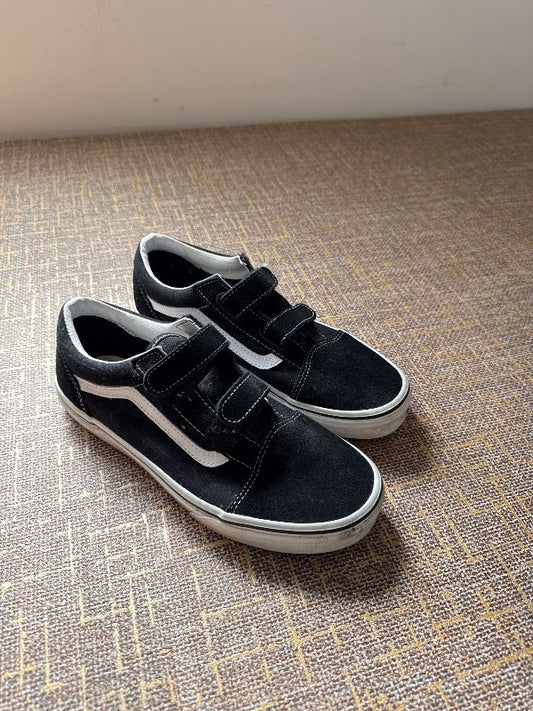 vans b&w