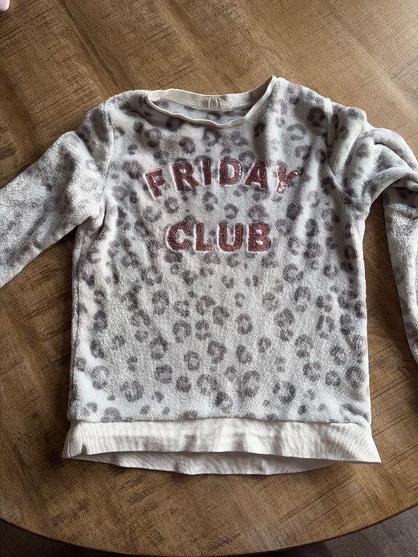 Hm peysa friday club