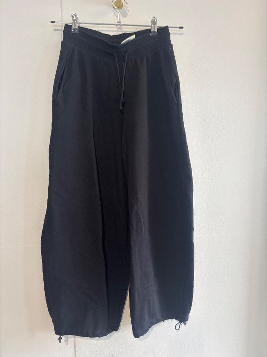 Bershka svartar jogging oversize