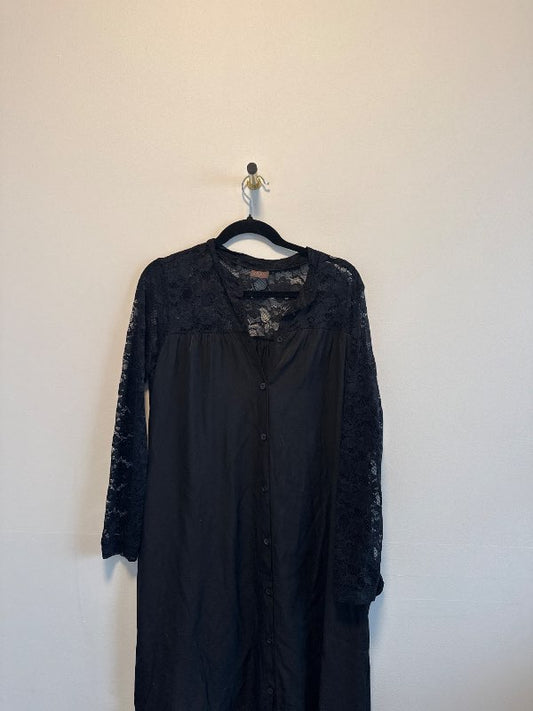 Zeze black dress shirt