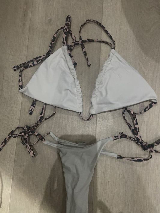 Leopard bikini