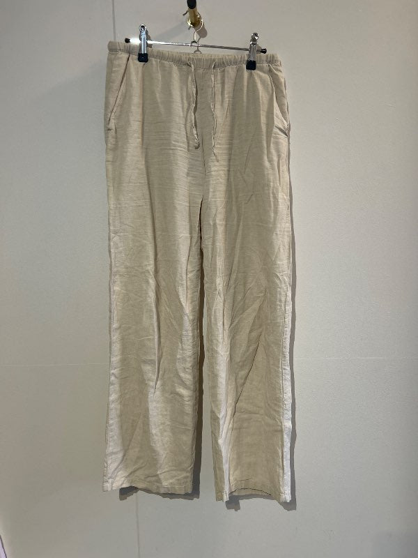 Buxur hör ljósar gina tricot