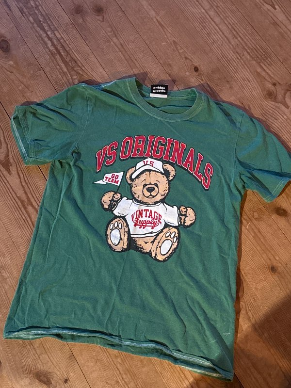 Vintage green tshirt