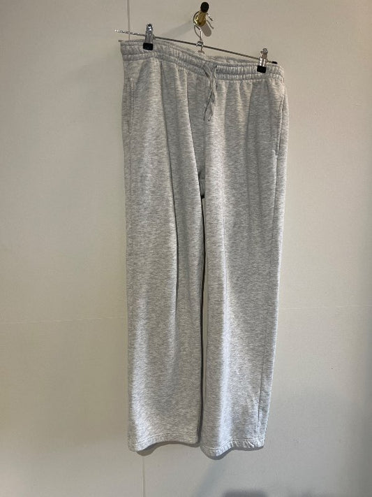 Gráar sweatpants