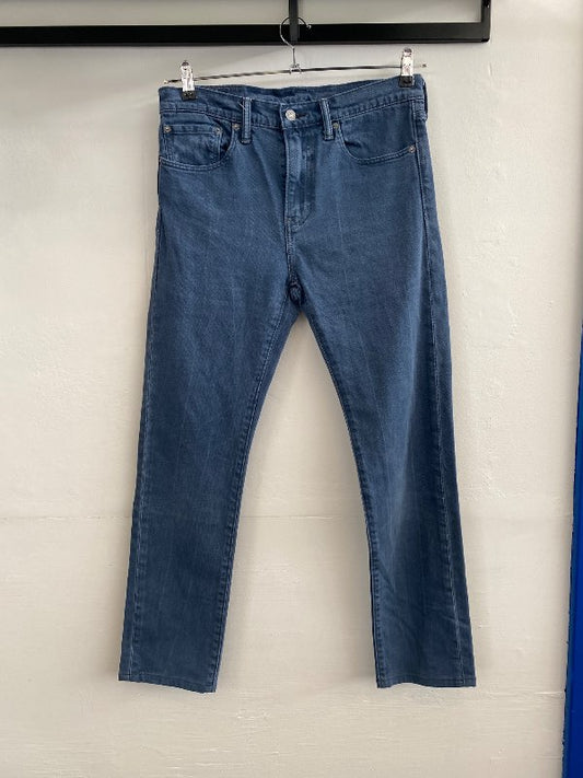 Bláar levis