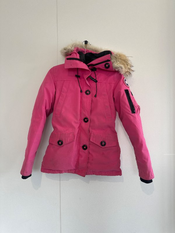 Canada goose Bleik úlpa