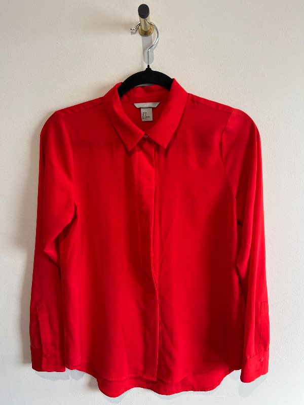 Red shirt