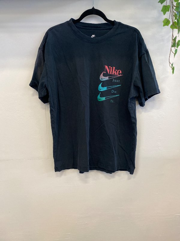Nike bolur