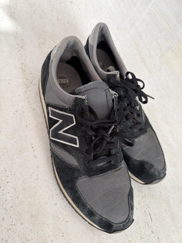 Skor new balance grei