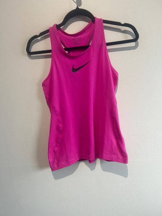 Bleikur Nike nærbolur
