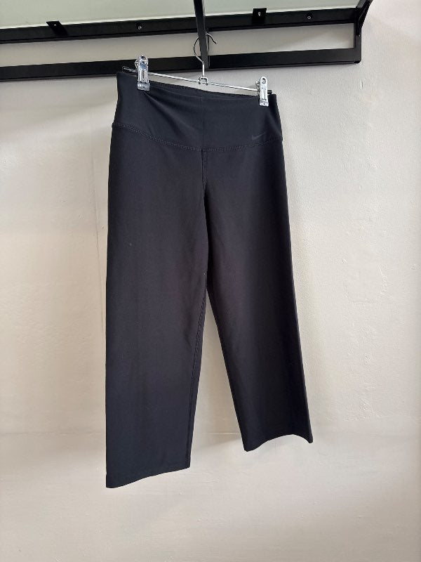 Nike leggings jorts svartar
